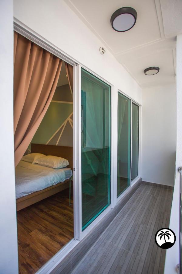 Paradise Suite At Asiacity Кота Кинабалу Екстериор снимка